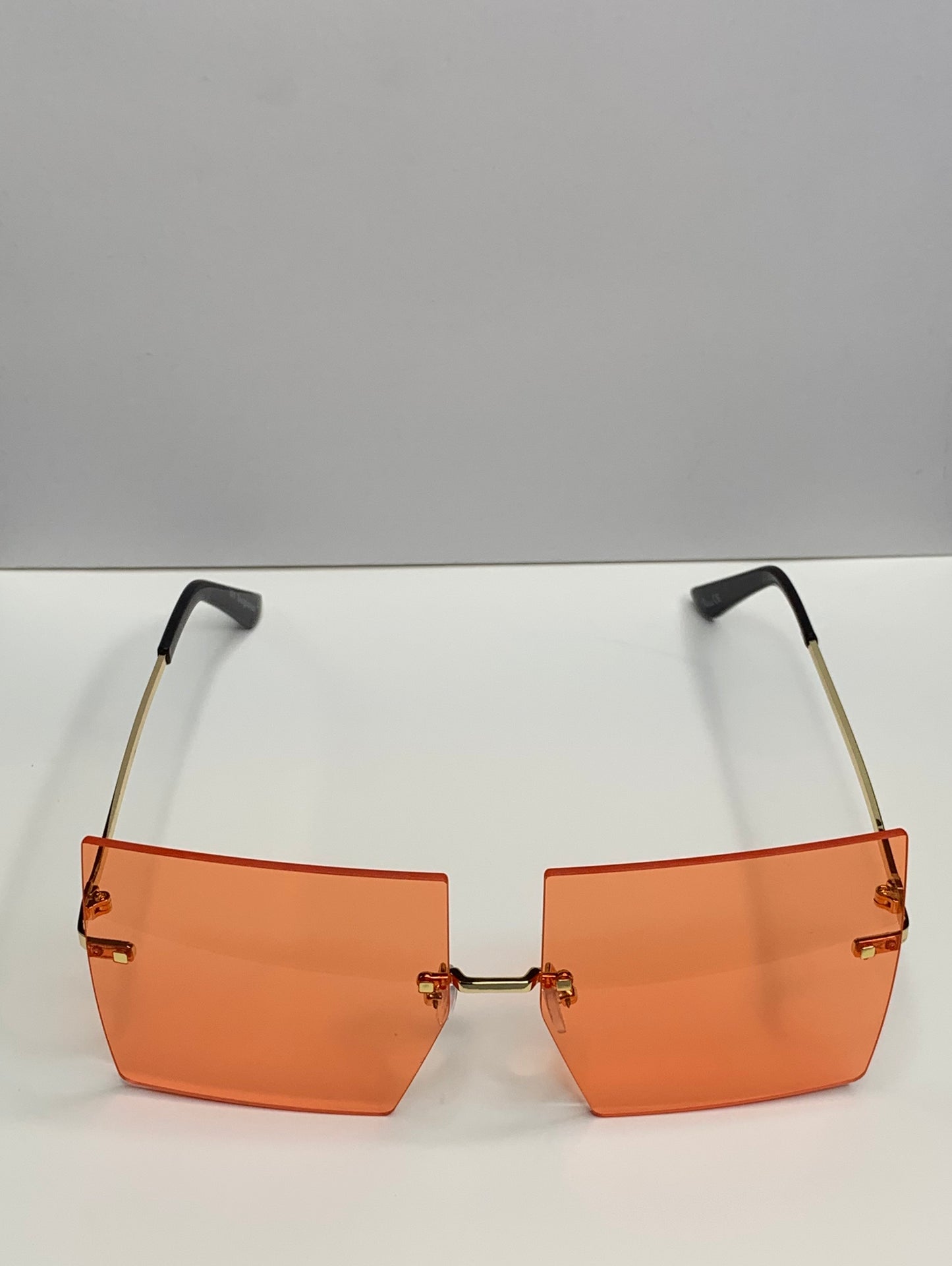 Oversized Rimless Shades