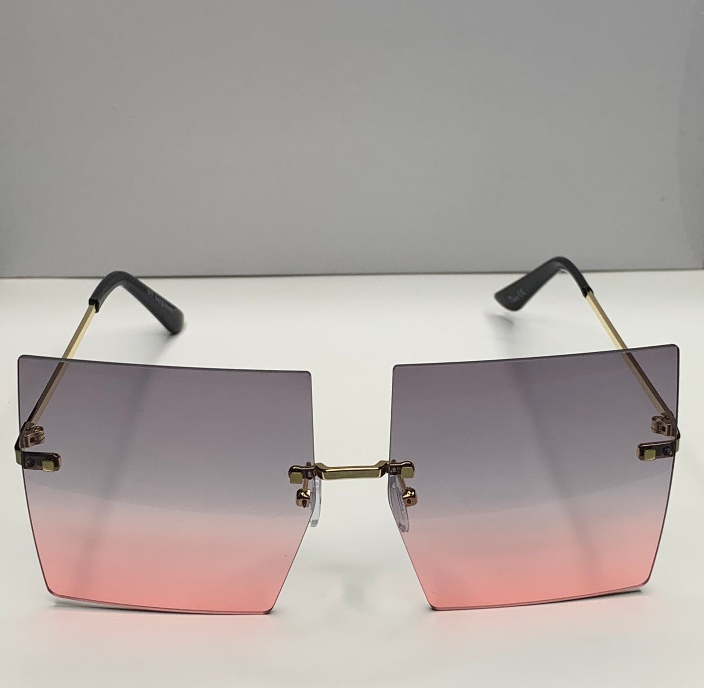 Oversized Rimless Shades